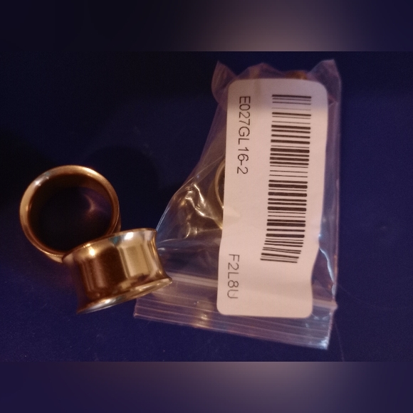 GOLD Double Flare Tunnels - Picture 5 of 5